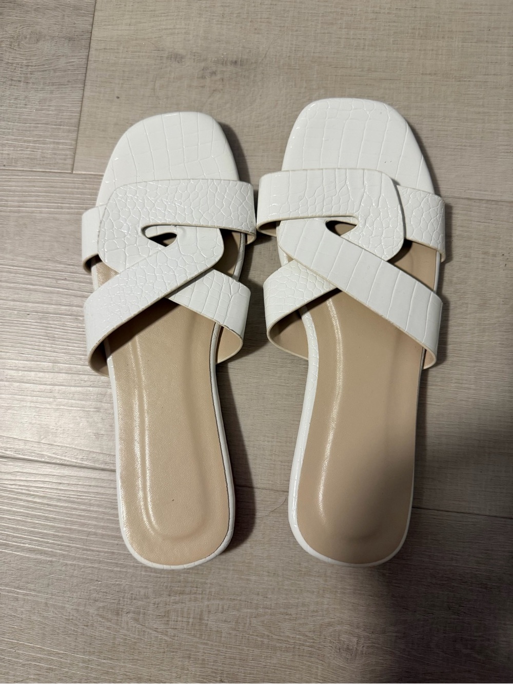 SHEIN White Croc-Texture Crossover Slide Sandals